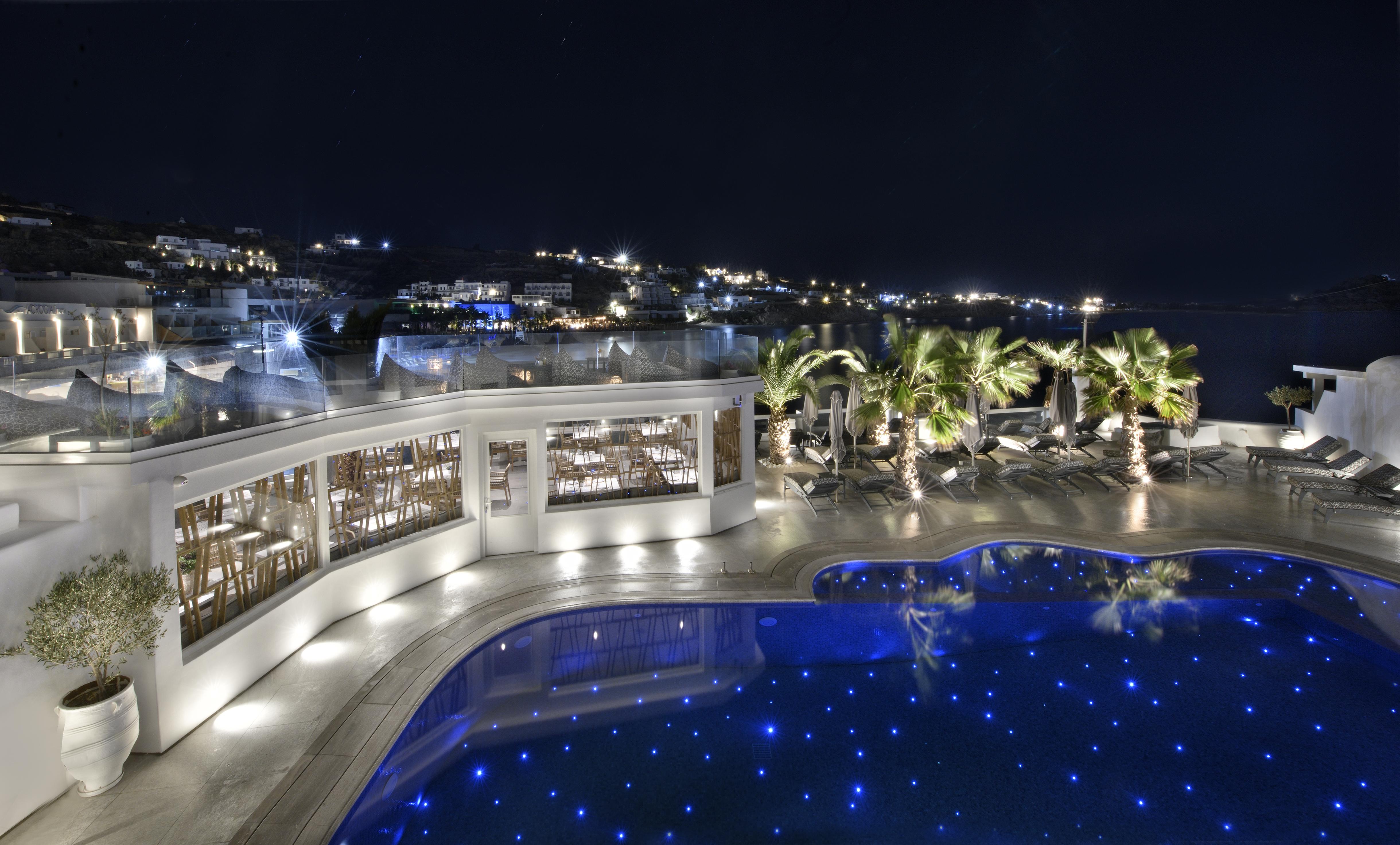 Hotel Petinos 4*