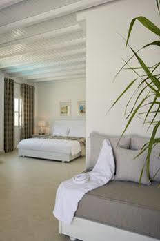 Hotel Petinos 4*